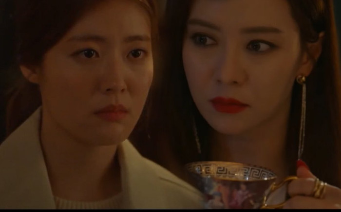 'Bàn tiệc của phù thủy' tập 6: Nam Ji Hyun từ chối làm phù thủy, cô không muốn vô tình như Song Ji Hyo Ảnh 2