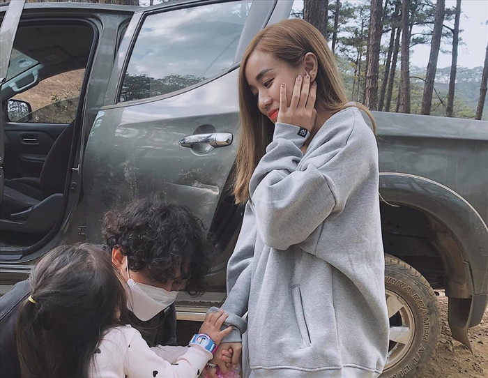 Giữa ồn ào 'thả thính' MC VTV, Đạt G đã có hành động chứng minh 'thuyền' của mình và Cindy Lư vẫn vững! Ảnh 1