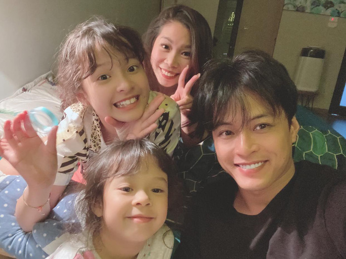 Khi các nam thần đáp trả bình luận kém duyên của netizen về vợ mình: Hồng Đăng mắng antifan vô học Ảnh 9