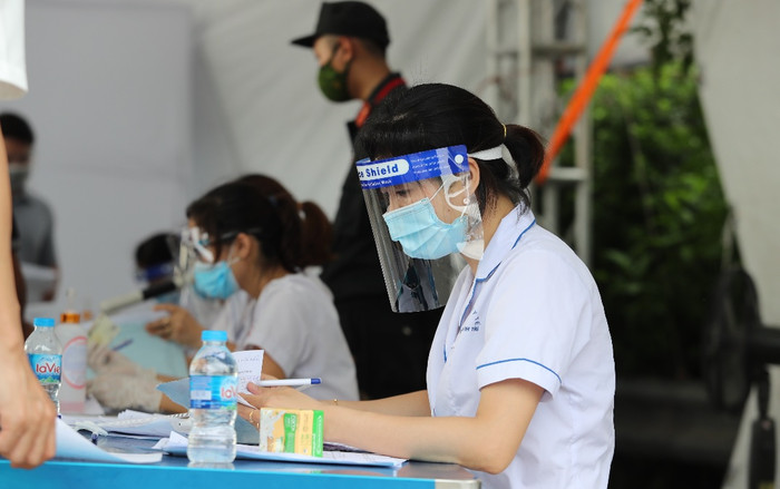 Hà Nội thêm 40 ca dương tính với SARS-CoV-2, tổng số ca mắc trong ngày 12/8 là 70 Ảnh 2