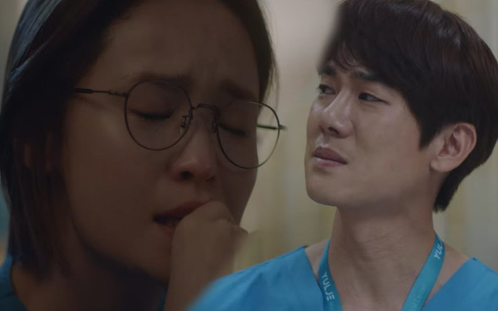 Tập 8 'Hospital Playlist 2': Mẹ Jeong Won nhập viện, Jun Wan gặp lại người cũ sau bao ngày nhớ nhung Ảnh 2