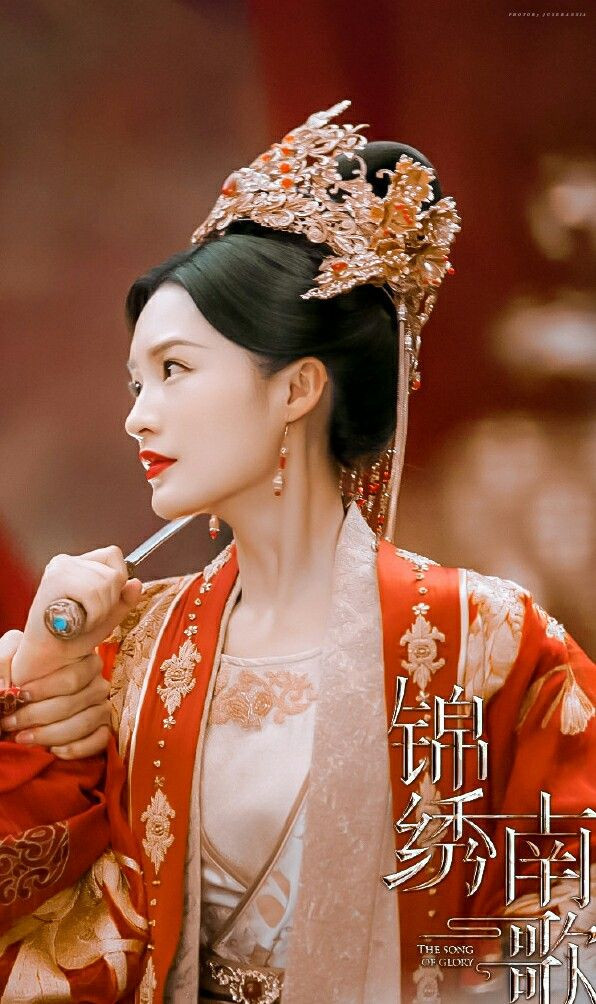 Mỹ nhân Hoa Ngữ so kè nhan sắc với y phục đỏ (P2): Triệu Lệ Dĩnh mạnh mẽ, Nhiệt Ba xinh đẹp ngút ngàn Ảnh 24