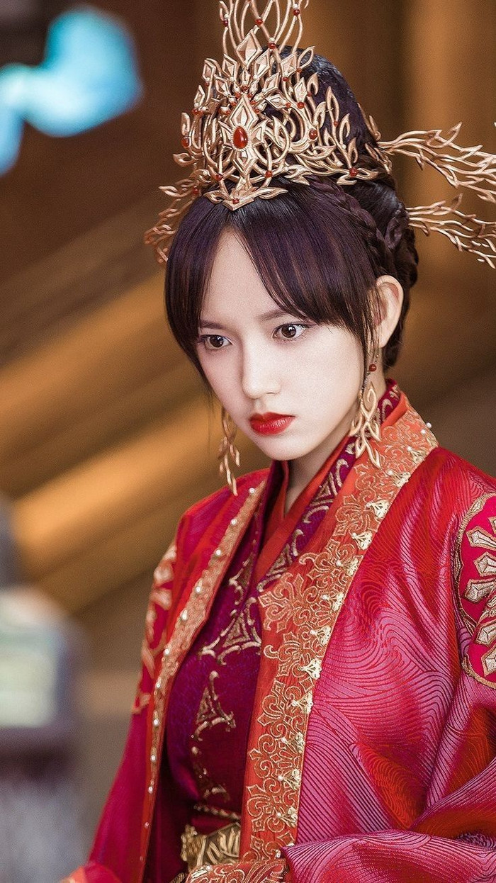 Mỹ nhân Hoa Ngữ so kè nhan sắc với y phục đỏ (P2): Triệu Lệ Dĩnh mạnh mẽ, Nhiệt Ba xinh đẹp ngút ngàn Ảnh 37