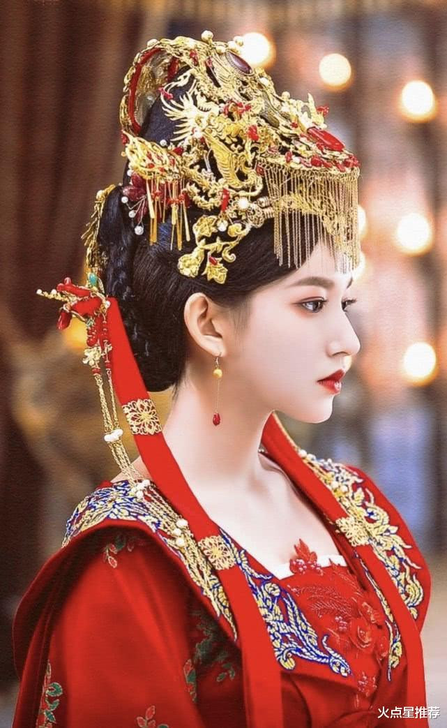 Mỹ nhân Hoa Ngữ so kè nhan sắc với y phục đỏ (P2): Triệu Lệ Dĩnh mạnh mẽ, Nhiệt Ba xinh đẹp ngút ngàn Ảnh 34