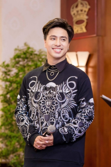 Nhạc sĩ Tăng Nhật Tuệ