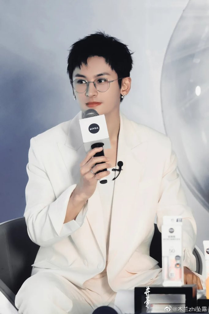 NIVEA chấm dứt làm việc với nam diễn viên Sơn Hà Lệnh 