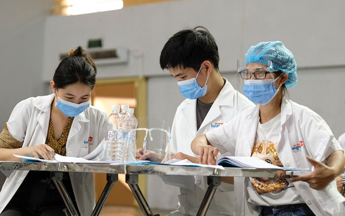 Trưa 14/8: Hà Nội tiếp tục ghi nhận thêm 21 ca dương tính mới với SARS-CoV-2 Ảnh 2