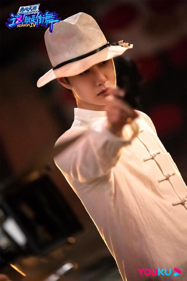 Street Dance 4: Vương Nhất Bác và Lay đối đầu nảy lửa trong trận mở màn theo qui tắc đánh cờ Ảnh 15