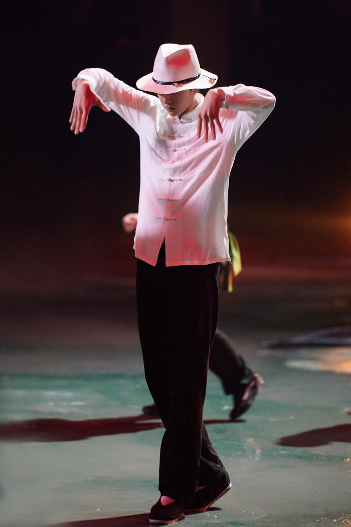 Street Dance 4: Vương Nhất Bác và Lay đối đầu nảy lửa trong trận mở màn theo qui tắc đánh cờ Ảnh 13