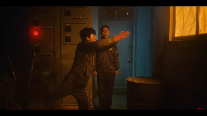 Trai đẹp Jung Hae In bắt tay Koo Kyo Hwan 'săn' lính đào ngũ Ảnh 10