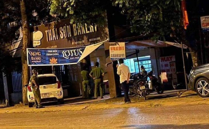 Tá hoả phát hiện nam thanh niên tử vong trong tiệm bánh ngọt ở Hà Nội Ảnh 2