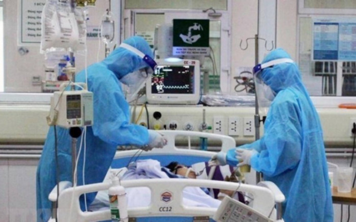 Cụ ông suýt vỡ bàng quang, đau đớn vẫn 'cố thủ' ở nhà không đến bệnh viện vì sợ nhiễm Covid-19 Ảnh 2