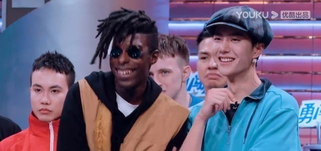 Vương Nhất Bác tiếp tục chọn 'anh trai mưa' Bouboo về đội mình trong tập 1 Street Dance 4 Ảnh 9