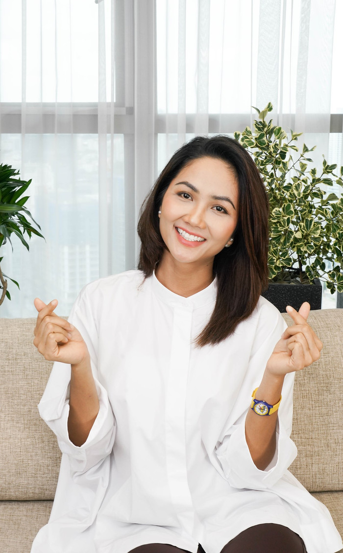 Thế nên nàng Hậu đã đặt ra quyết tâm sẽ đi 'sửa lại' cái bụng sau khi hết dịch. 