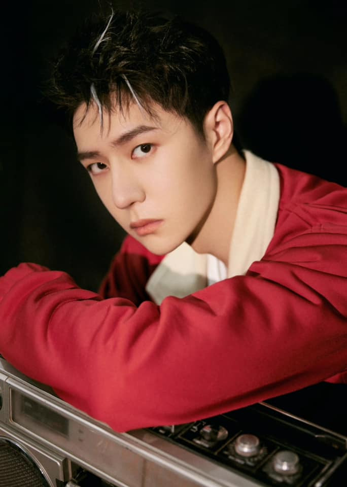 Vương Nhất Bác đã làm điều đặc biệt này với Lay khi được mời tham gia Street Dance of China 4 Ảnh 9