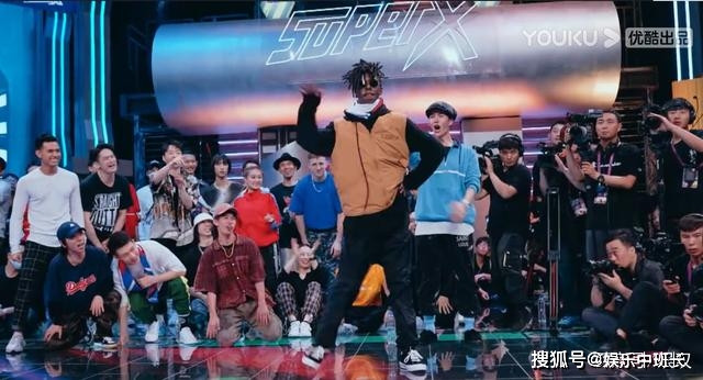 Lay thua sát nút trận battle với đội của Vương Nhất Bác vì Bouboo và 'chú ngựa ô' này mà thôi! Ảnh 5