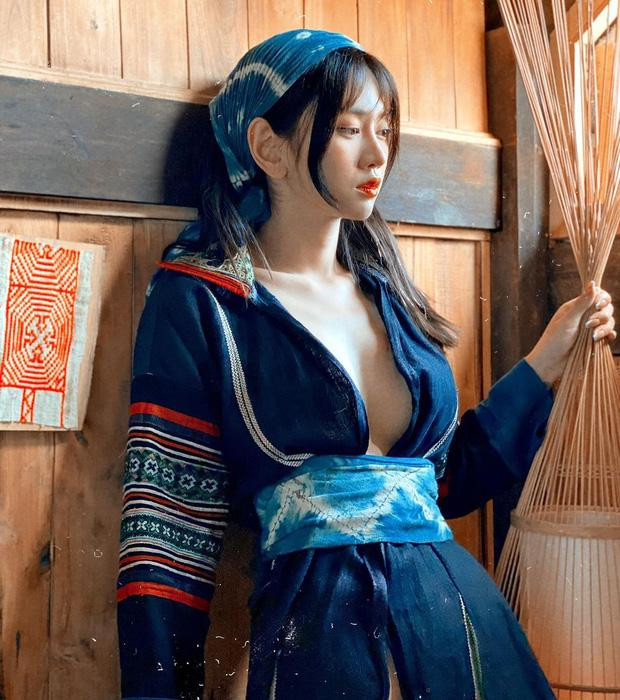 Hình ảnh mới của hot TikToker Lê Bống bị nhiều chỉ trích từ cư dân mạng. 