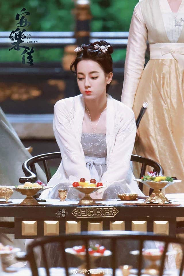 Cung Tuấn đã làm gì nên tội mà Nhiệt Ba 'chu môi trề má' ở hậu trường 'An lạc truyện' thế này? Ảnh 8