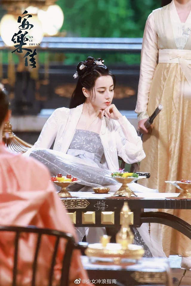 Cung Tuấn đã làm gì nên tội mà Nhiệt Ba 'chu môi trề má' ở hậu trường 'An lạc truyện' thế này? Ảnh 9