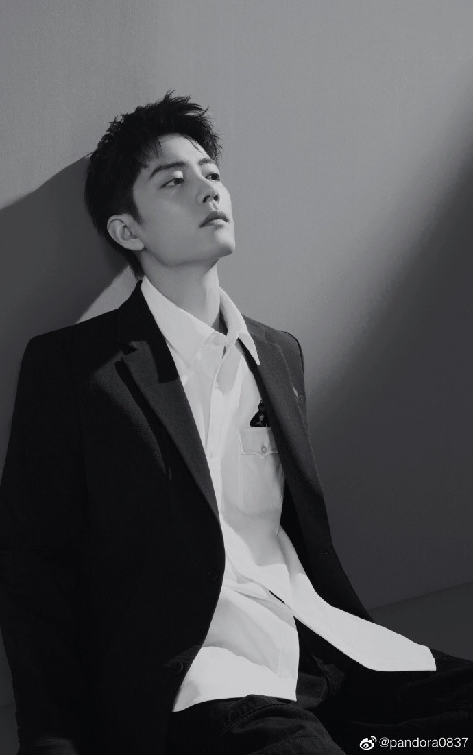 Hot là thế nhưng vì sao Tiêu Chiến vẫn vô duyên với BXH 10 người nổi tiếng nhất Trung Quốc? Ảnh 9