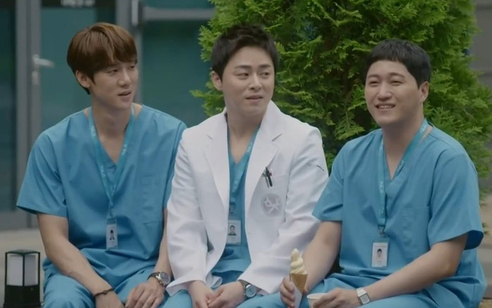 Phim 'Hospital Playlist 2' dẫn đầu rating đài cáp - Phim 'The Road: Tragedy of One' rating tăng Ảnh 2