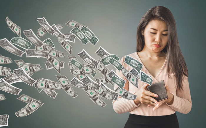 Ai có 2 đặc điểm này dễ bị mất tiền, làm ra bao nhiêu tiêu cũng hết Ảnh 2
