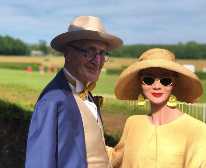 Cặp vợ chồng già nổi tiếng khắp thế giới vì mỗi lần xuống phố là một lần đi catwalk Ảnh 1