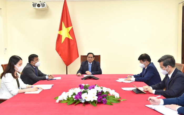 Pfizer cam kết đẩy nhanh tiến độ giao vaccine, sẵn sàng hợp tác về thuốc điều trị Covid-19 với Việt Nam Ảnh 2