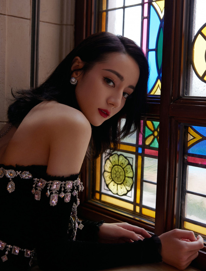 Cặp đôi visual 'đỉnh của chóp' Tiêu Chiến - Địch Lệ Nhiệt Ba sẽ nên duyên trong phim mới? Ảnh 8