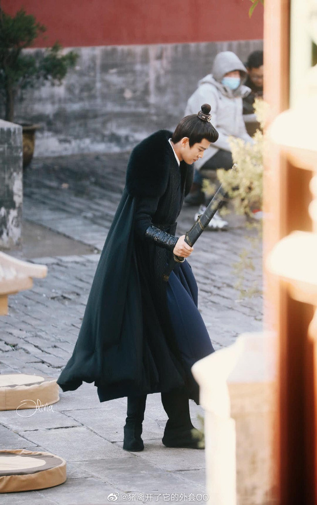 'Trường An như cố': Nhậm Gia Luân đẹp trai siêu 'mlem' tại hậu trường, fan tranh nhau giành với Bạch Lộc Ảnh 7