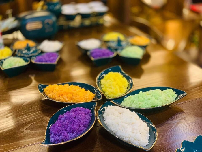 Đến cả xôi cũng phải làm cả 5 loại khác nhau.