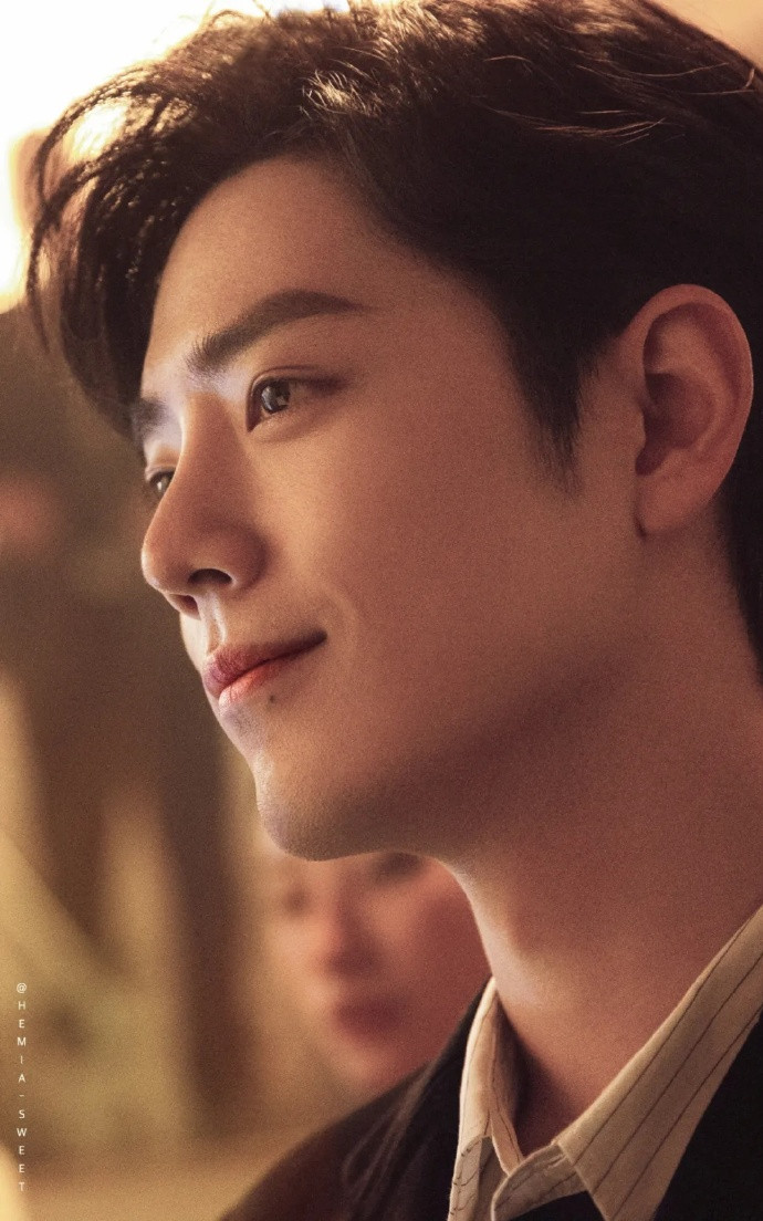 Top 10 nghệ sĩ lên hotsearch nhiều nhất nửa đầu 2021: Cung Tuấn lấn át Tiêu Chiến - Vương Nhất Bác Ảnh 10