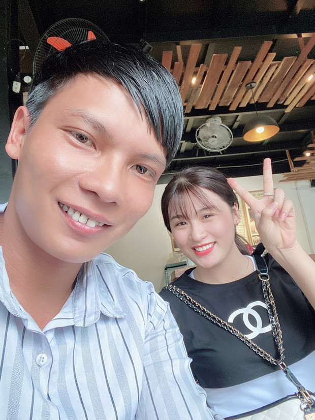 Livestream dạy làm hồ, ngoài đời nhà của Lộc Fuho cũng 'rất gì và này nọ' Ảnh 3