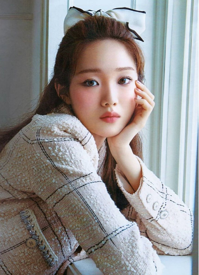 'Penthouse 3' chưa kết thúc, Kim Young Dae đã cặp kè cùng Lee Sung Kyung trong phim mới Ảnh 8