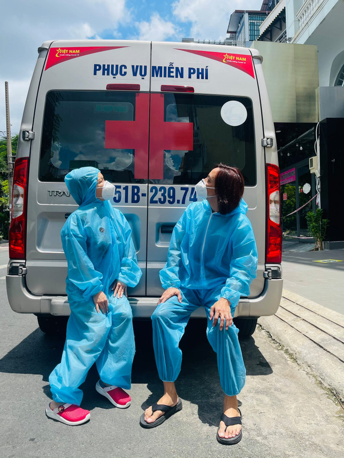 Việt Hương phản ứng văn minh khi bị người lạ hiểu lầm là khoe khoang việc tặng xe cứu thương thứ 4 Ảnh 6