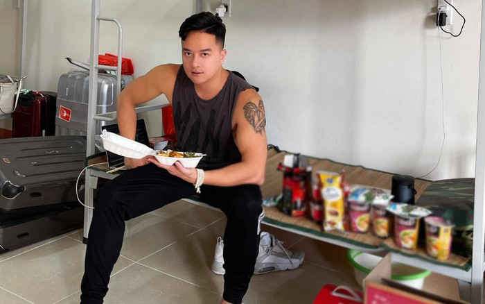 Cao Thái Sơn chia sẻ ngày đầu trong khu cách ly, khoe 'cơm rau đạm bạc' mà bao người ao ước Ảnh 2