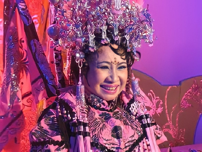 Nghệ sĩ, soạn giả Bạch Mai