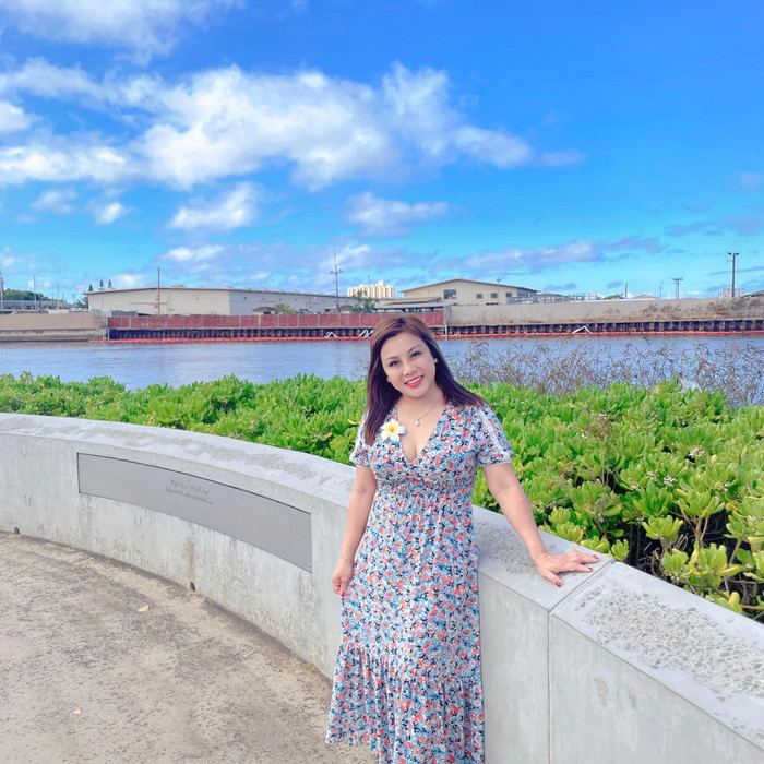 Nhiều người nhận xét không chỉ cho thấy vóc dáng thon gọn mà Quỳnh Như còn trông trẻ trung, đầy sức sống hơn khi diện những trang phục như thế này.