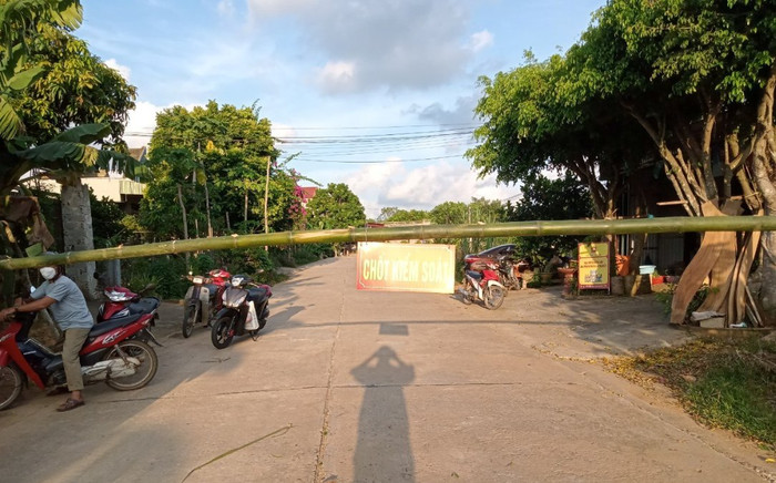 Thanh Hóa: Nữ giáo viên dương tính với Covid-19, một xã phải cách ly Ảnh 2