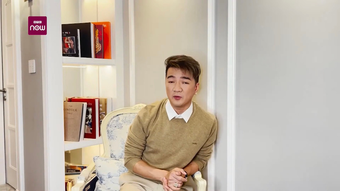 Đàm Vĩnh Hưng buồn trước những thông tin tiêu cực về mình. 