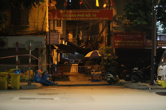 Đơn vị y tế tỏ ra khá mệt mỏi vì lượng công việc nhiều.