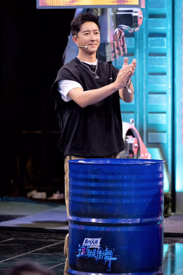 Street Dance of China 4 được chấm 8,9 nhưng đội trưởng này bị xem là làm hạ điểm chương trình? Ảnh 7