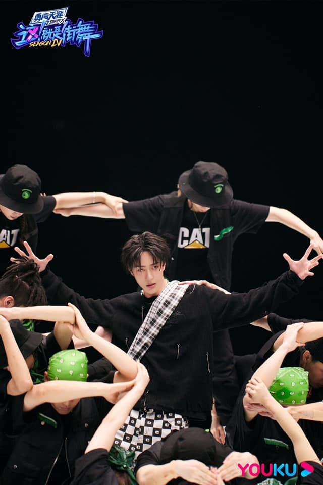 Street Dance of China 4 được chấm 8,9 nhưng đội trưởng này bị xem là làm hạ điểm chương trình? Ảnh 5