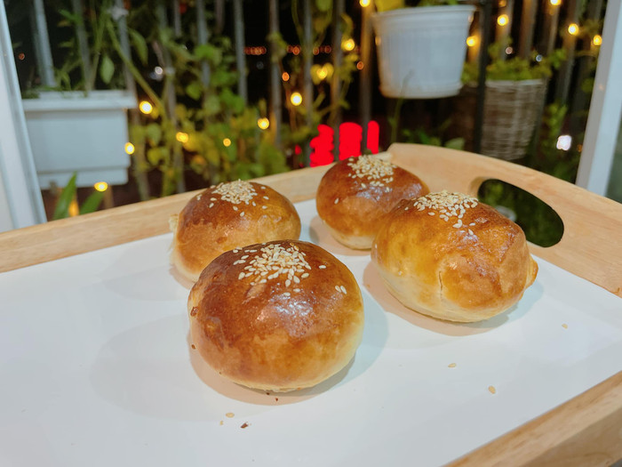 Vợ đẹp làm bánh ngọt, anh chồng Phan Mạnh Quỳnh vào 'nịnh' tới tấp Ảnh 4