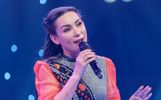 Không còn mỉa mai, netizen tràn vào clip hát live động viên Phi Nhung vượt qua bệnh COVID-19 Ảnh 2