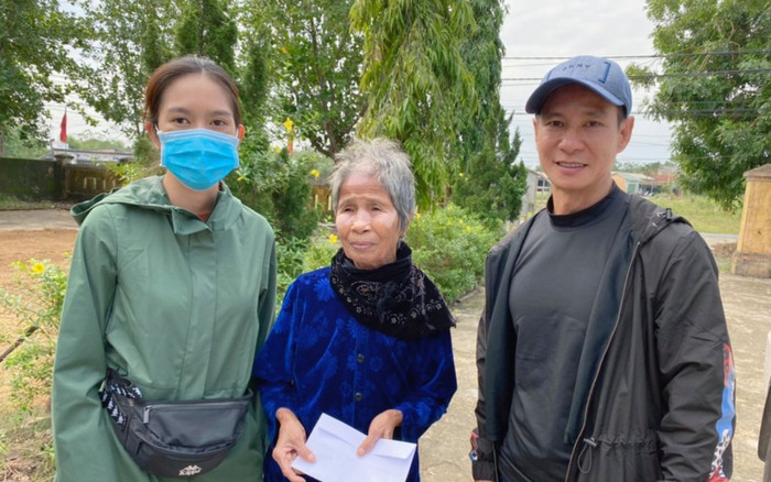 Vợ chồng Lý Hải nói rõ lý do phải in 200 trang sao kê tiền từ thiện dù fan tuyên bố 'không cần thiết' Ảnh 2
