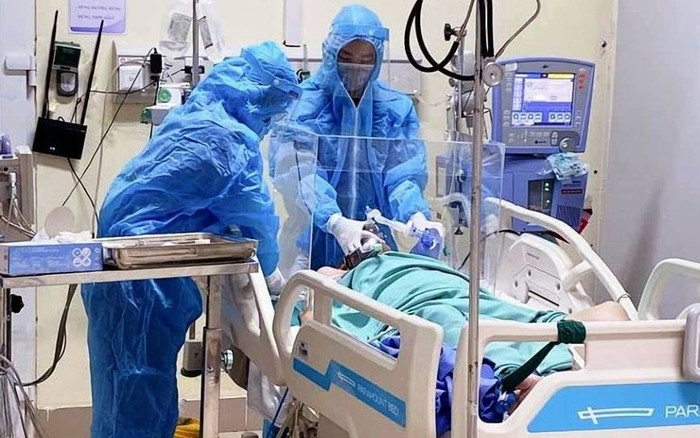 Số bệnh nhân COVID-19 tử vong tại TP.HCM sẽ giảm mạnh hơn trong thời gian tới Ảnh 2