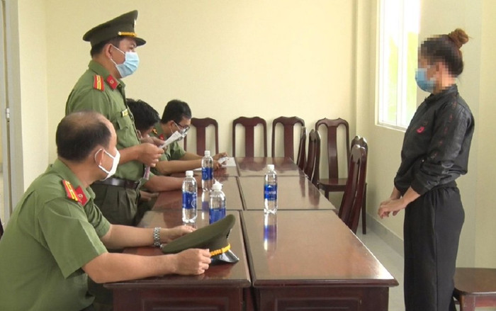 Tung tin 'hai tháng chưa được nhận hỗ trợ', cô gái bị phạt 7,5 triệu đồng Ảnh 2