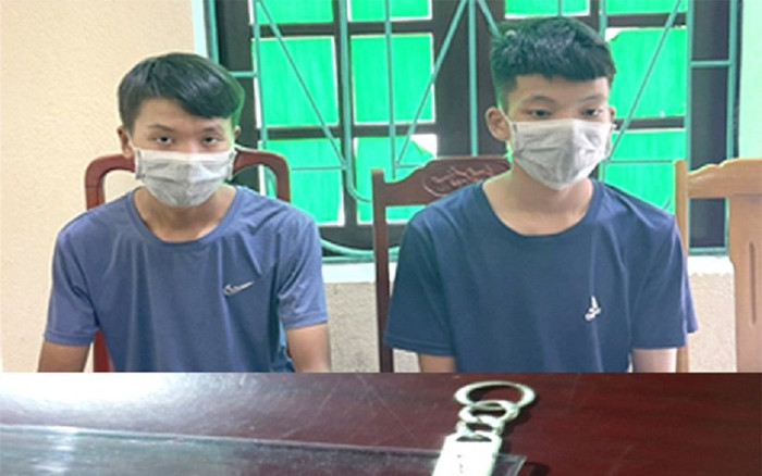 Hai anh em 10X nghiện game, cướp dây chuyền rồi trói cháu bé 8 tuổi bỏ vào nhà hoang Ảnh 2