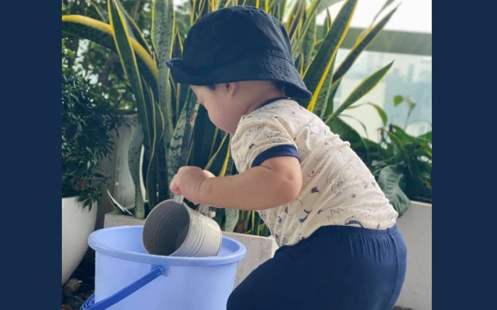 Quý tử hào môn nhà Hoa hậu Đặng Thu Thảo khiến fan 'rần rần' vì hành động này Ảnh 2